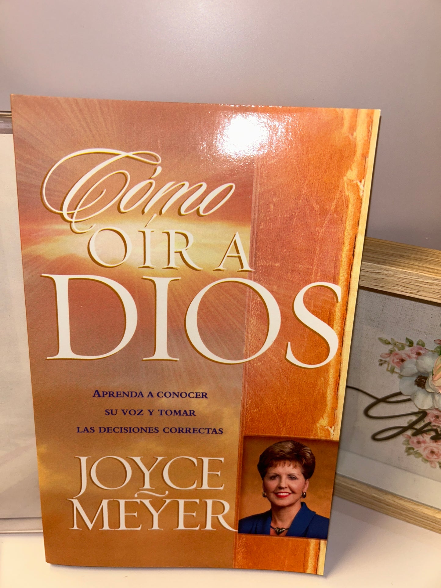 Como Oír a Dios - Joyce Meyer