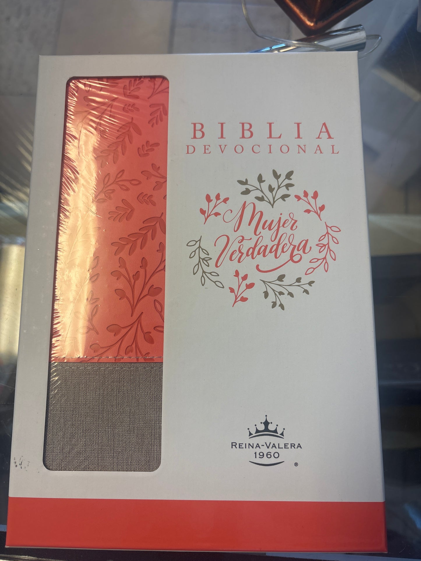 Biblia Devocional "Mujer Verdadera"
