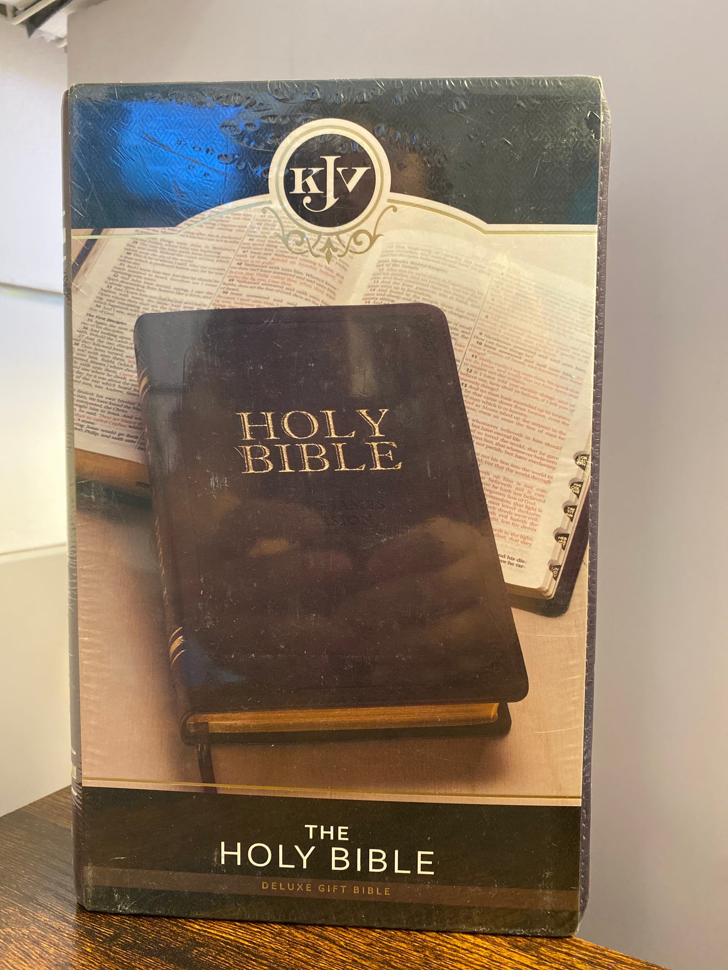 The Holy Bible Deluxe