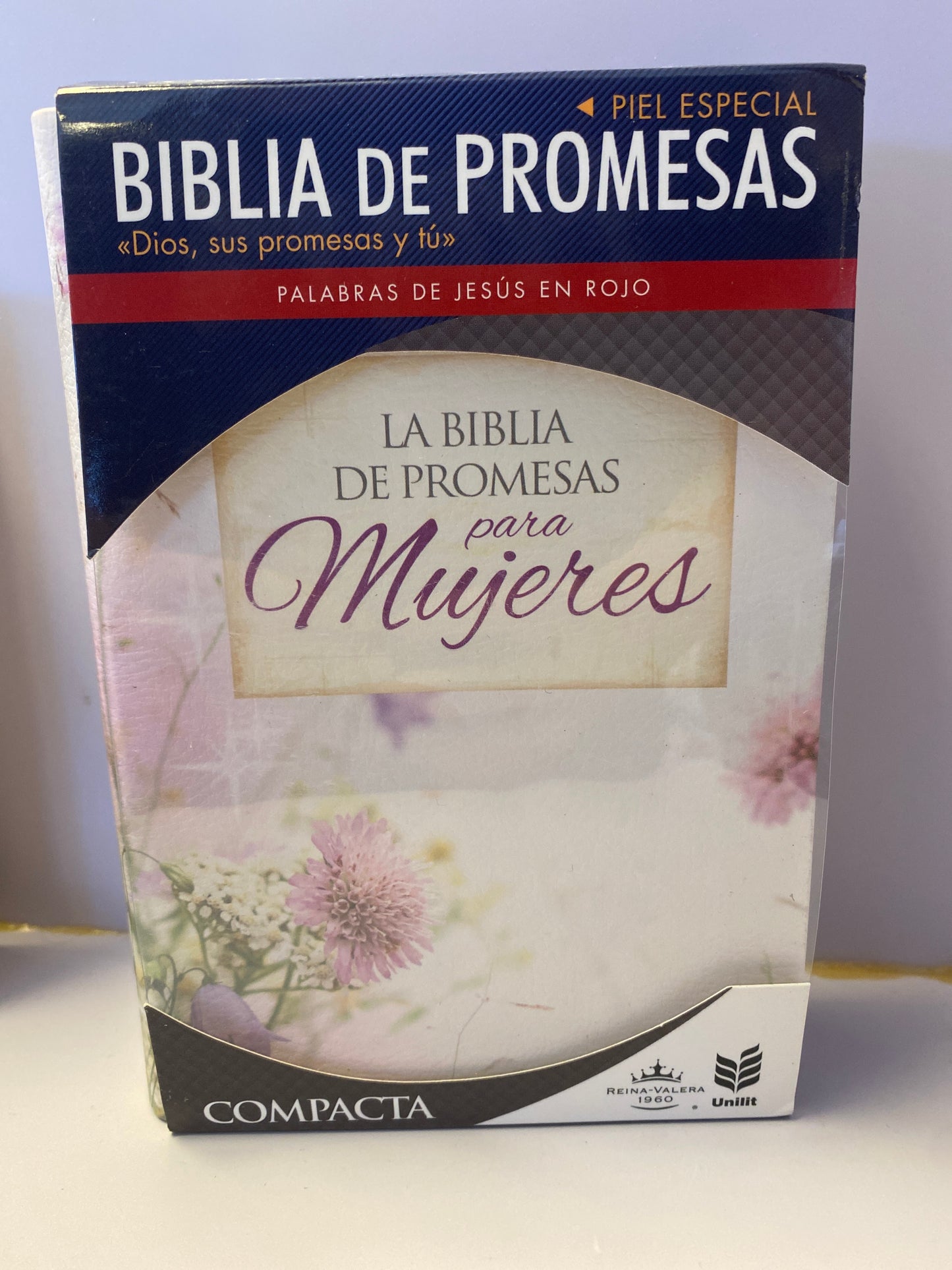 La Biblia de Promesas Para Mujeres