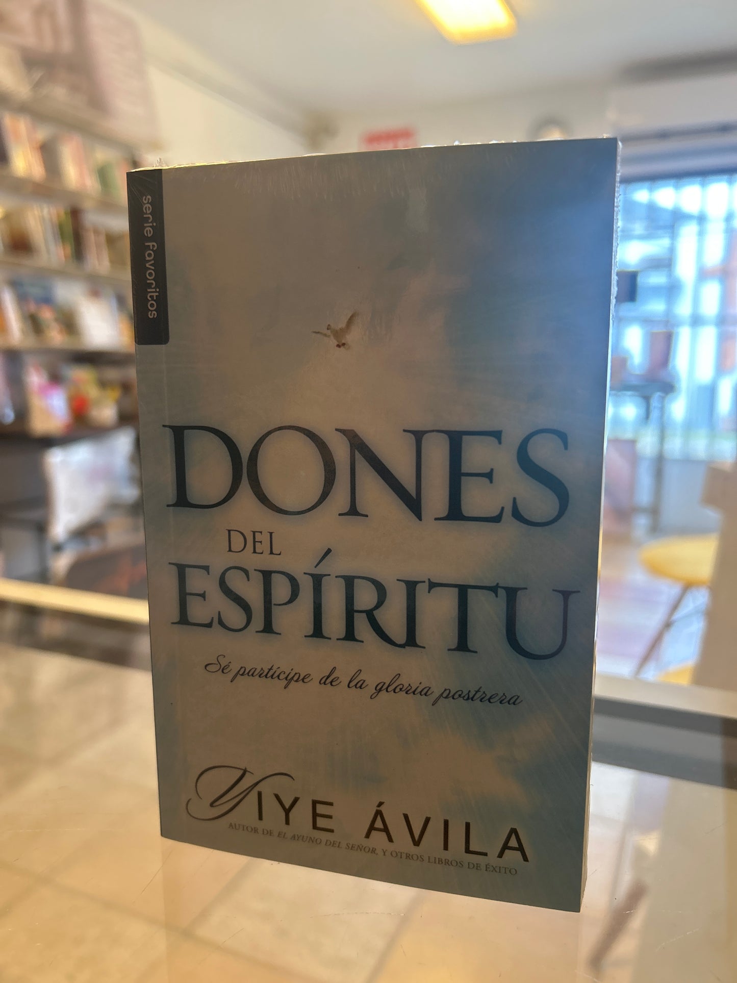 Dones del Espíritu Yiye Ávila