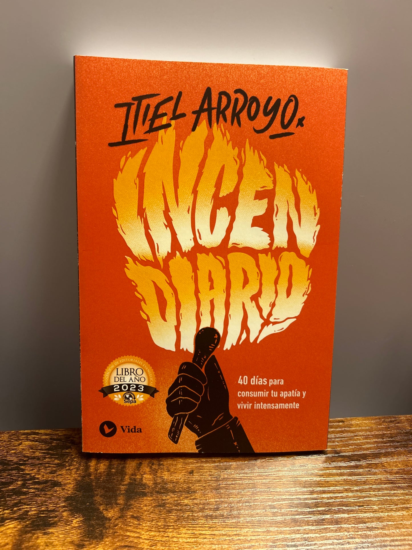 Incendiario- Itiel Arroyo