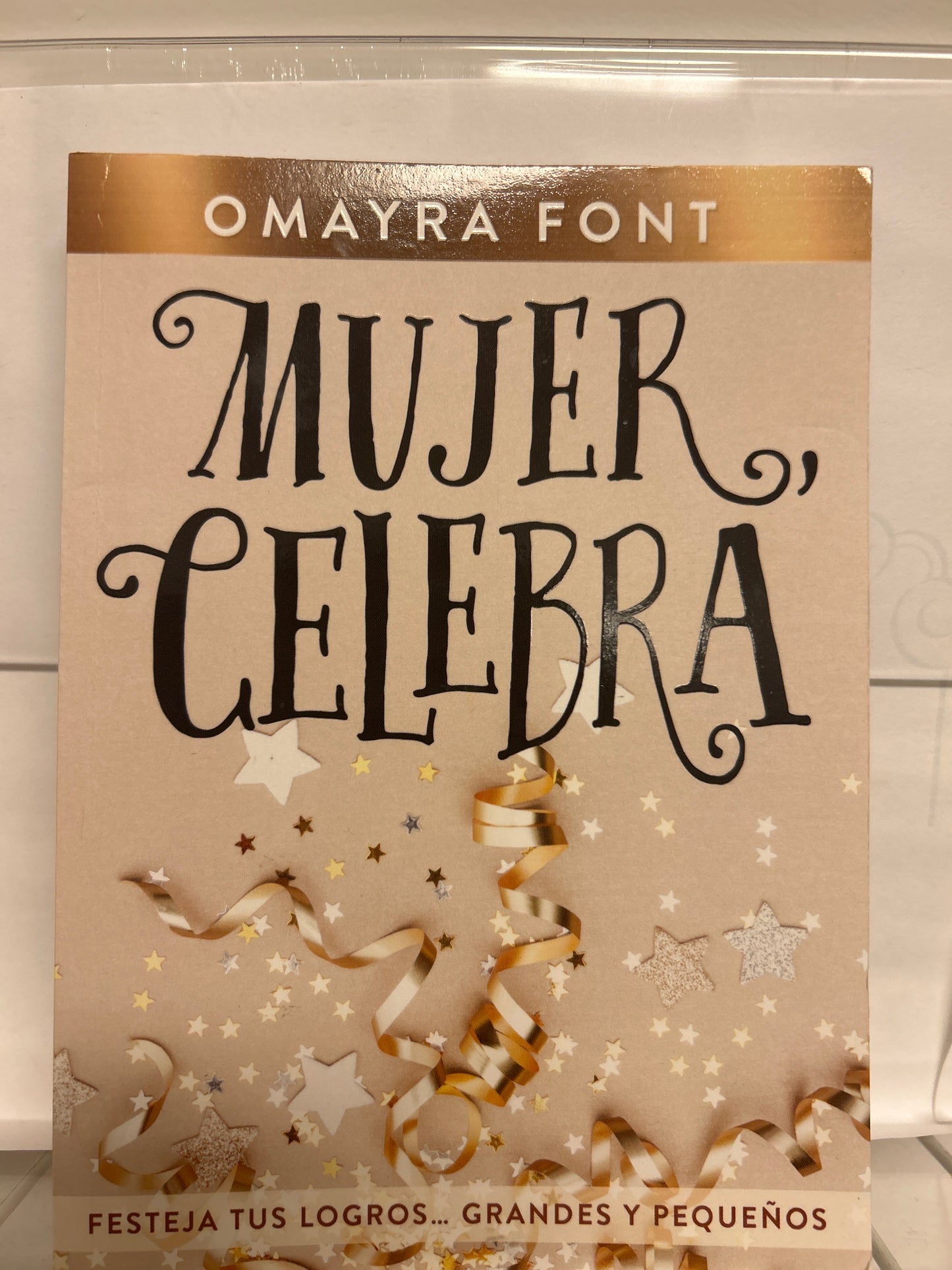 Mujer Celebra Omayra Font