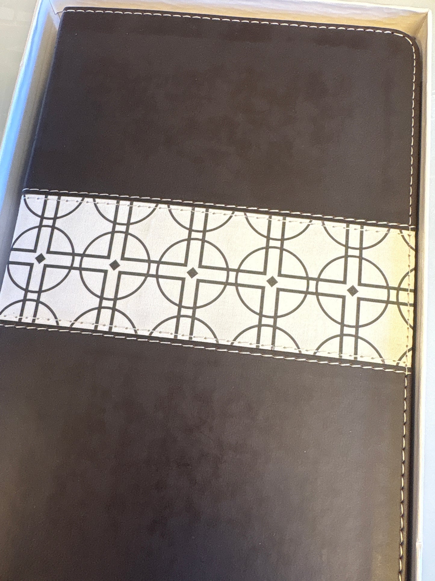 Biblia Nueva Traducción Viviente ultra fina
