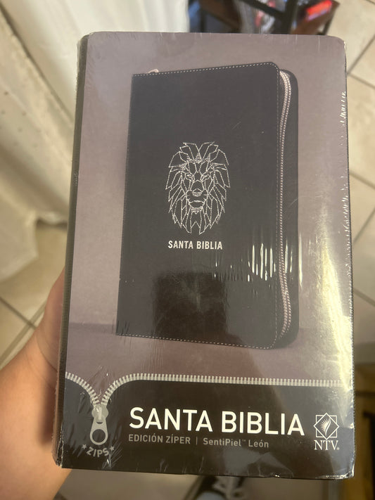 Santa Biblia NTV